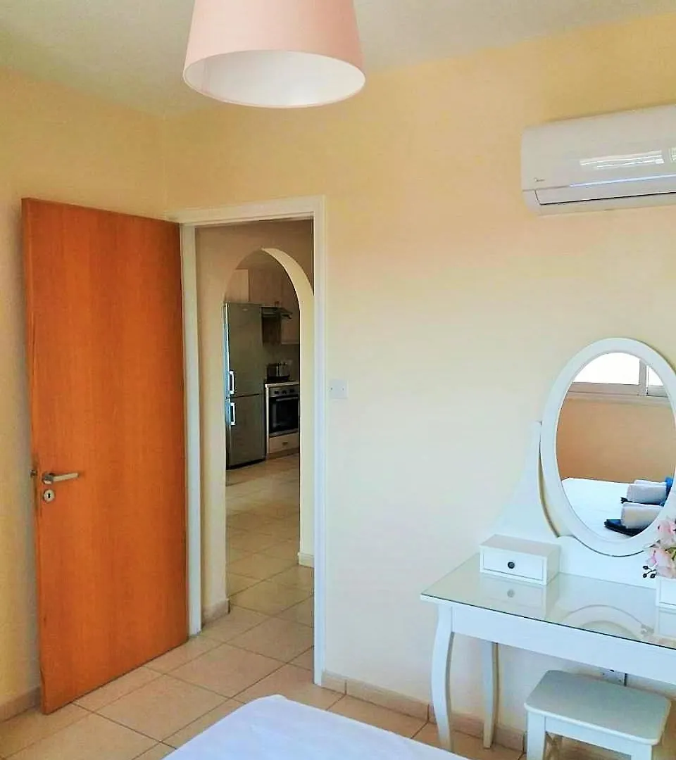 206 Sunrise Beach Apartment Larnaca